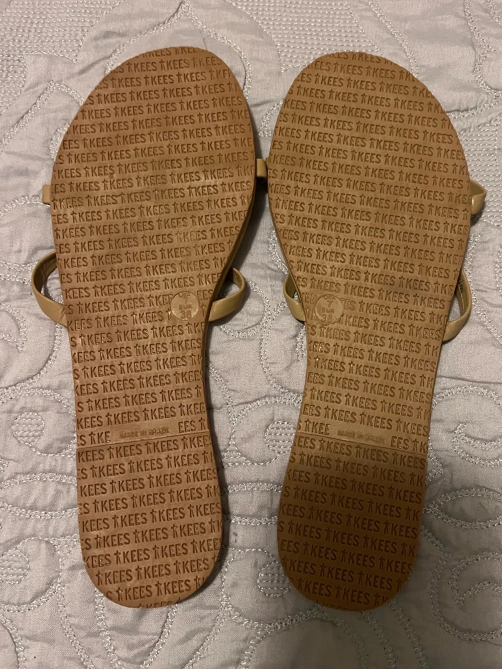 TKEES Women's Double Strap Tan Slide Sandals Size 7 - Picture 2 of 7